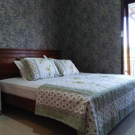 Papyrus Homestay Banyuwangi  Exterior foto